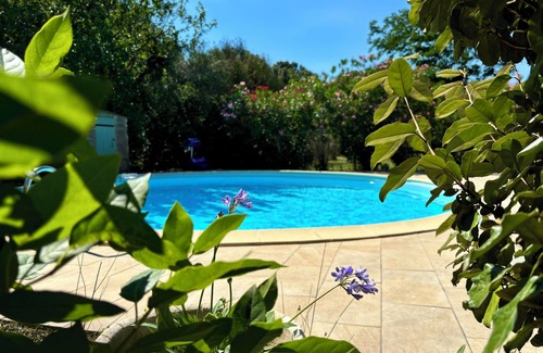 Uchaux Villa | 5-bedroom villa in the Massif d'Uchaux - private pool and large garden