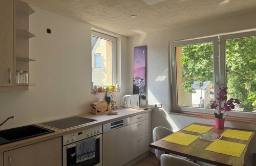 Weinsberg House | 5 bedrooms directly at the Weinsberg train station Dogs allowed
