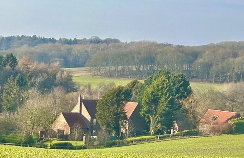 Market Rasen House | 5 Bedrooms,Sleeps 10,3.5 Bathrooms, 5 Toilets.Nestled in the Lincolnshire Wolds.