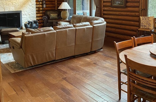 Grayling Cabin | 5 beds, screened porch, river frontage, central air