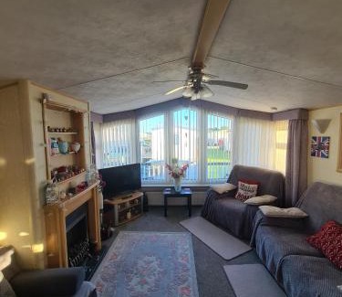 Skegness House | 5 Berth Family Caravan Ingoldmells