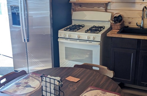 South Rutland House | #5 - Cozy private unit near Salmon River, and Tug Hill ATV/snowmobile trails.