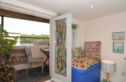 Fowey Cottage | 5 ESPLANADE, family friendly, character holiday cottage in Fowey