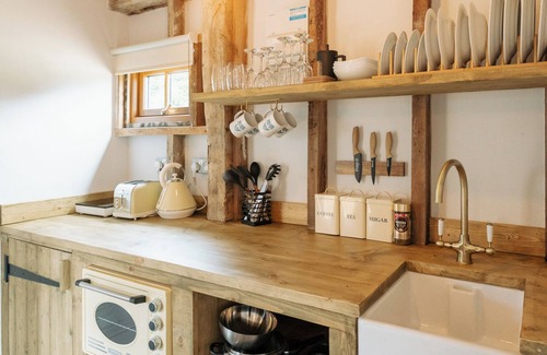 Beccles House | 5 Henham Barns, Henham Park nr Southwold, Suffolk, NR34 8AQ, Oak framed style oasis in Country Suffo