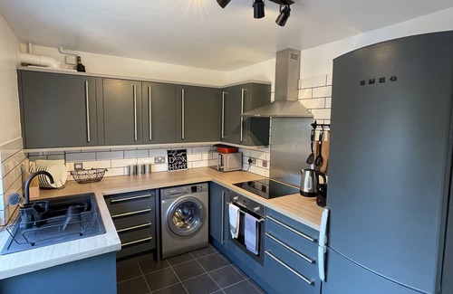 York House | 5 Lockside free private parkingcentral