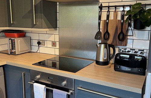 York House | 5 Lockside free private parkingcentral