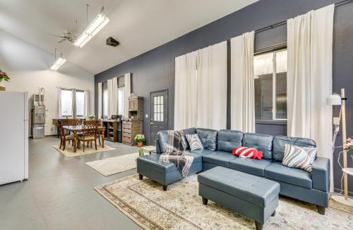 Cornelius House | 5 Mi to Hillsboro Vintage-Style Home with Fire Pit
