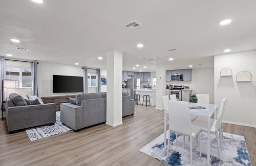 Estrella House | 5 Miles From Downtown Phoenix- 2 Bedrooms
