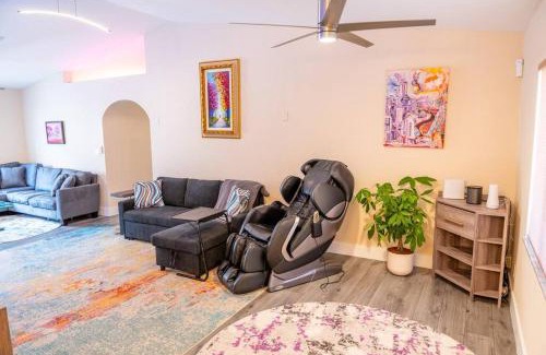 Fort Lauderdale House | 5 min to airport and 15 min to beach!