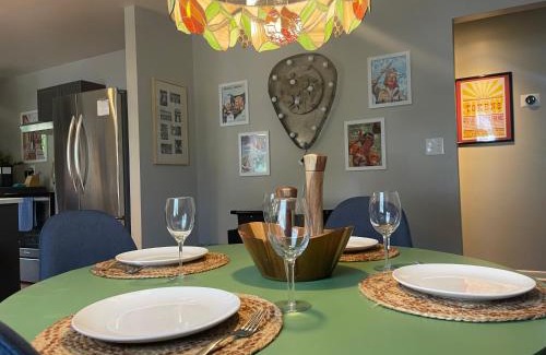 Shelby Hills Apartment | 5 min to DT-Multicade Arcade-Nature Trails-Scenic- !
