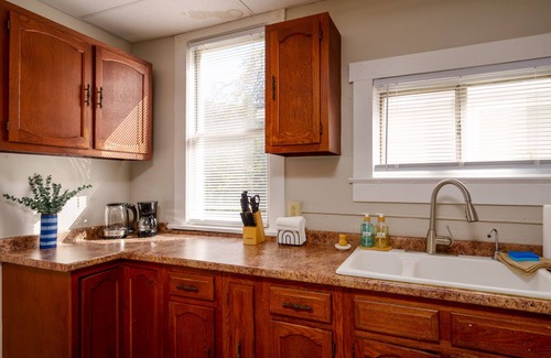 Morgantown House | *5 Min to WVU*Smart TV*Full Kitchen*W/D