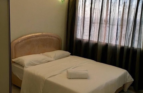 Tanjung Bungah Apartment | 5 minutes away from the beach. Breathtaking Sea view