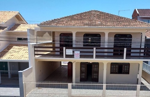 Enseada House | 5 minutes from Prainha and 7 minutes from Praia Grande! House with accommodation for 22 people