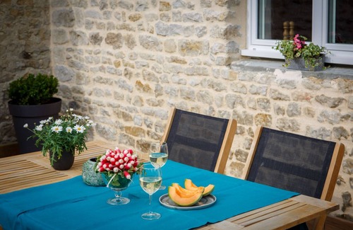 Nonant Cottage | 5 minutes from Bayeux, 3 * charming house, quiet, countryside, beaches 20 minutes