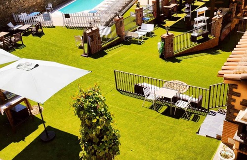Miranda de Azan Cottage | 5 minutes from Salamanca and Vía de la Plata, large groups Villas de Miranda