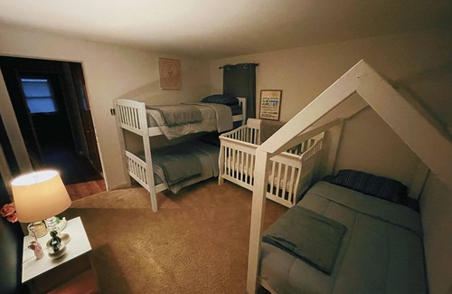 Roseland House | 5 Minutes from Notre Dame stadium