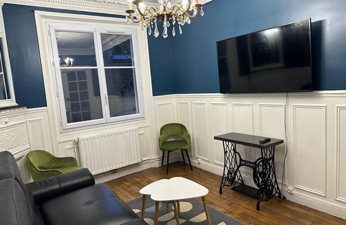 La Villette Apartment | 5 minutes from Parc de la Villette & Canal de l'Ourcq, renovated apartment