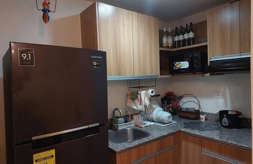 Mactan Export Processing Zone Condo | 5 MINUTES FROM THE AIRPORT 1 BEDROOM WITH BALCONY