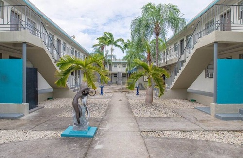 Overtown Apartment | 5 Minutes to downtown apt 203