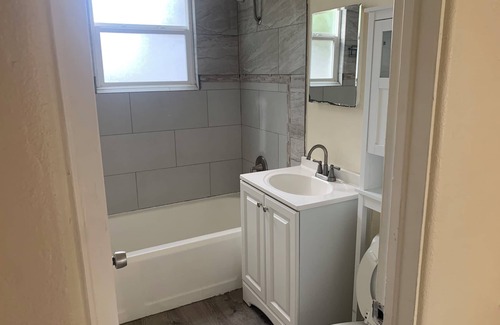 City Heights House | 5 minutes to downtown cozy house READ DESCRIPTION