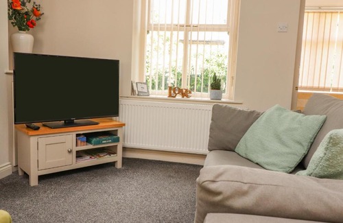 Barnoldswick House | 5 Monks Cottages