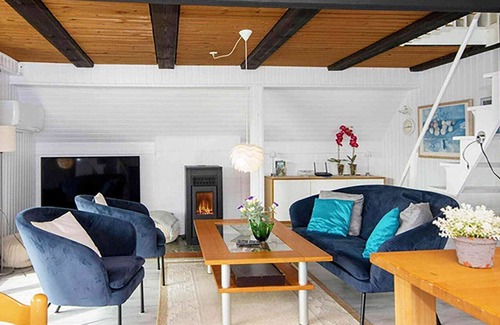 Glesborg House | 5 person holiday home in Glesborg