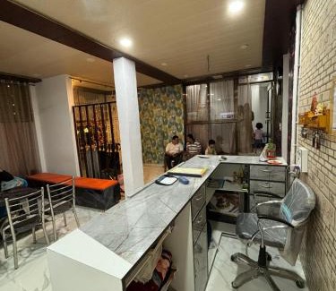 Sarnath House | 5 PETALS