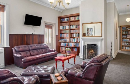 Goolwa Beach House | 5 Port Elliot Rd · Thornbury House