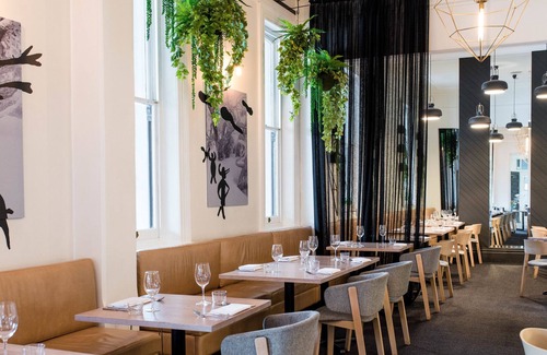 Stirling Bed & Breakfast | 5 Rooms At The Stirling Hotel