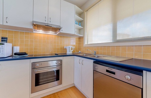 Smiths Beach House | 5 Salmon Row, What a position, so close to Smiths Beach!