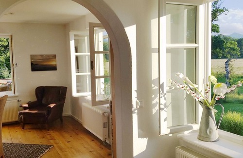 Uebersee Apartment | 5 star apartment with 180 degree mountain view near the Chiemsee