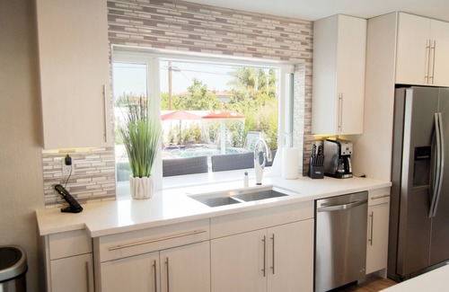 Southwest Anaheim House | 5 STAR ULTRA LUXURY 6 Bdrm DISNEY RESORT HOME W/POOL, JACUZZI & WATER PARK