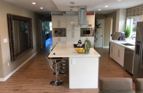 Southwest Anaheim House | 5 STAR ULTRA LUXURY 6 Bdrm DISNEY RESORT HOME W/POOL, JACUZZI & WATER PARK