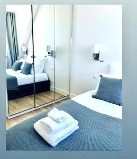 Quartier de la Roquette Apartment | 5 Stars 2-BR in Center , Air Conditioner , Elevator