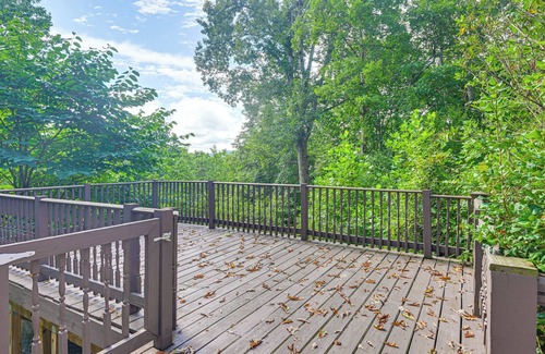Franklin House | 5-Story Group Getaway w/Game Room in Franklin!