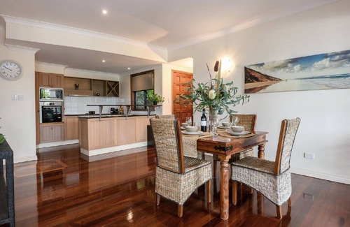 Port Douglas Apartment | 5 The Point Apartments | Port Douglas