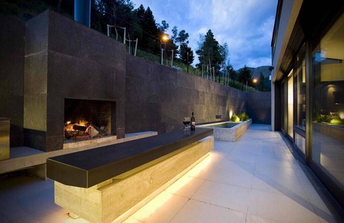 Fernhill House | 50 Aspen Grove - Hosted by NZSIR Luxury Rental Homes