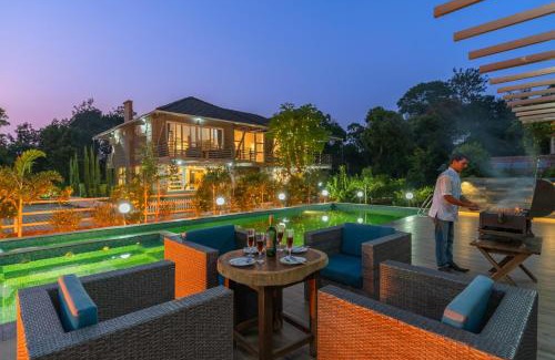 Virajpet Villa | 5BR Coffee & Mist Luxury Villa- Comp Breakfast, Pvt Pool, and Coffee Estate by StayVista
