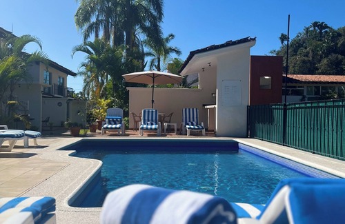 South Shore Hotel Area Villa | 5min to Mismaloya Beach! Villas Mares de Verano A1