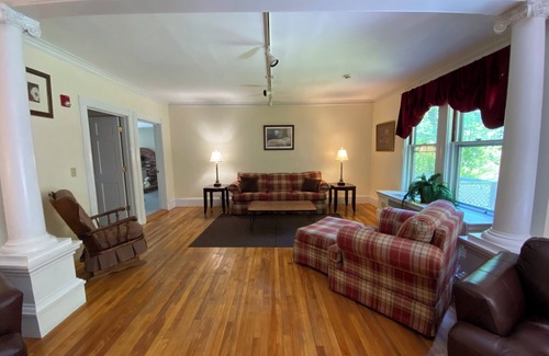 Poland Cottage | 6 Bedroom Cottage at the 500 acre Poland Spring Resort with lots of onsite activities!