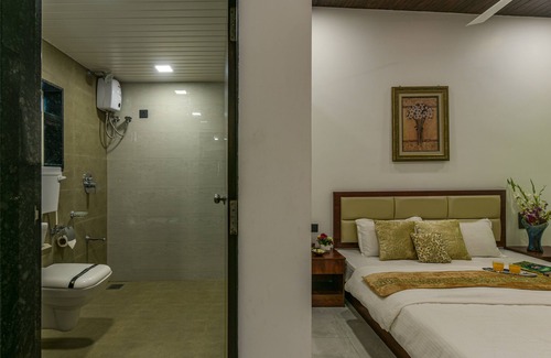 Wadgaon Villa | 6 BHK Luxury Private Pool Villa