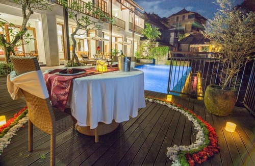 Ubud House | 6-BR of deep tiny river Private Pool Villa 10 Minute work to Mongkeyforest