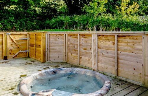 Looe Cottage | 6 HEDGEROWS, pet friendly, luxury holiday cottage in Lanreath