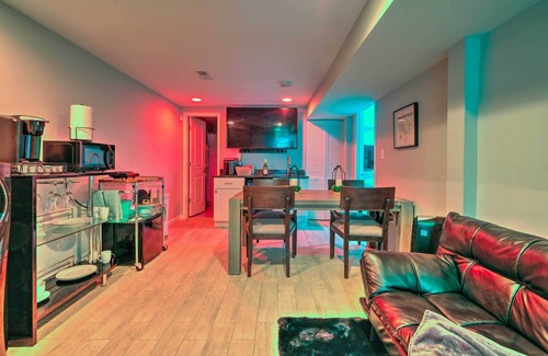 Northeast Apartment | 6 Mi to National Mall: Modern DC Apartment!