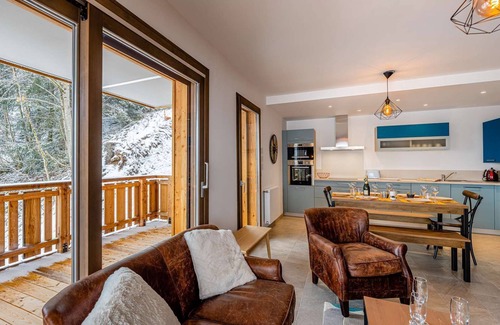 Chatel Apartment | 6-person flat - modern, close to the centre and slopes, terrace