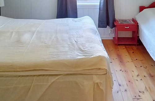 Gulen Municipality House | 6 person holiday home in Eivindvik