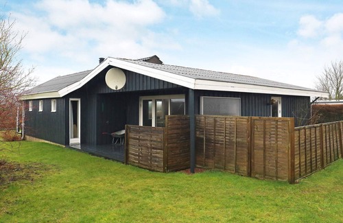 Skastrup Strand House | 6 person holiday home in Bogense