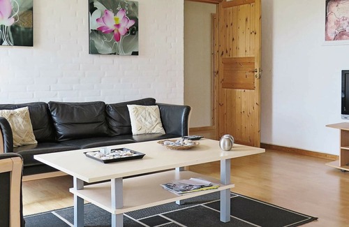 Trans House | 6 person holiday home in Lemvig