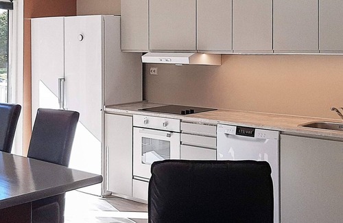 Lindesnes Apartment | 6 person holiday home in lyngdal