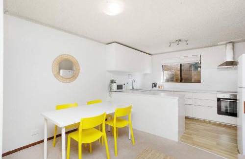 Scarborough House | 6 Tranquil Leafygreen Scarbbeach Townhse